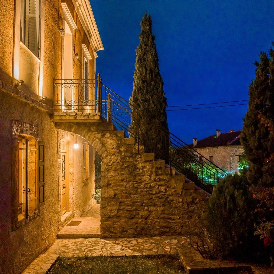 Archontiko Parnassus Dadi Otel Amfikleia Dış mekan fotoğraf
