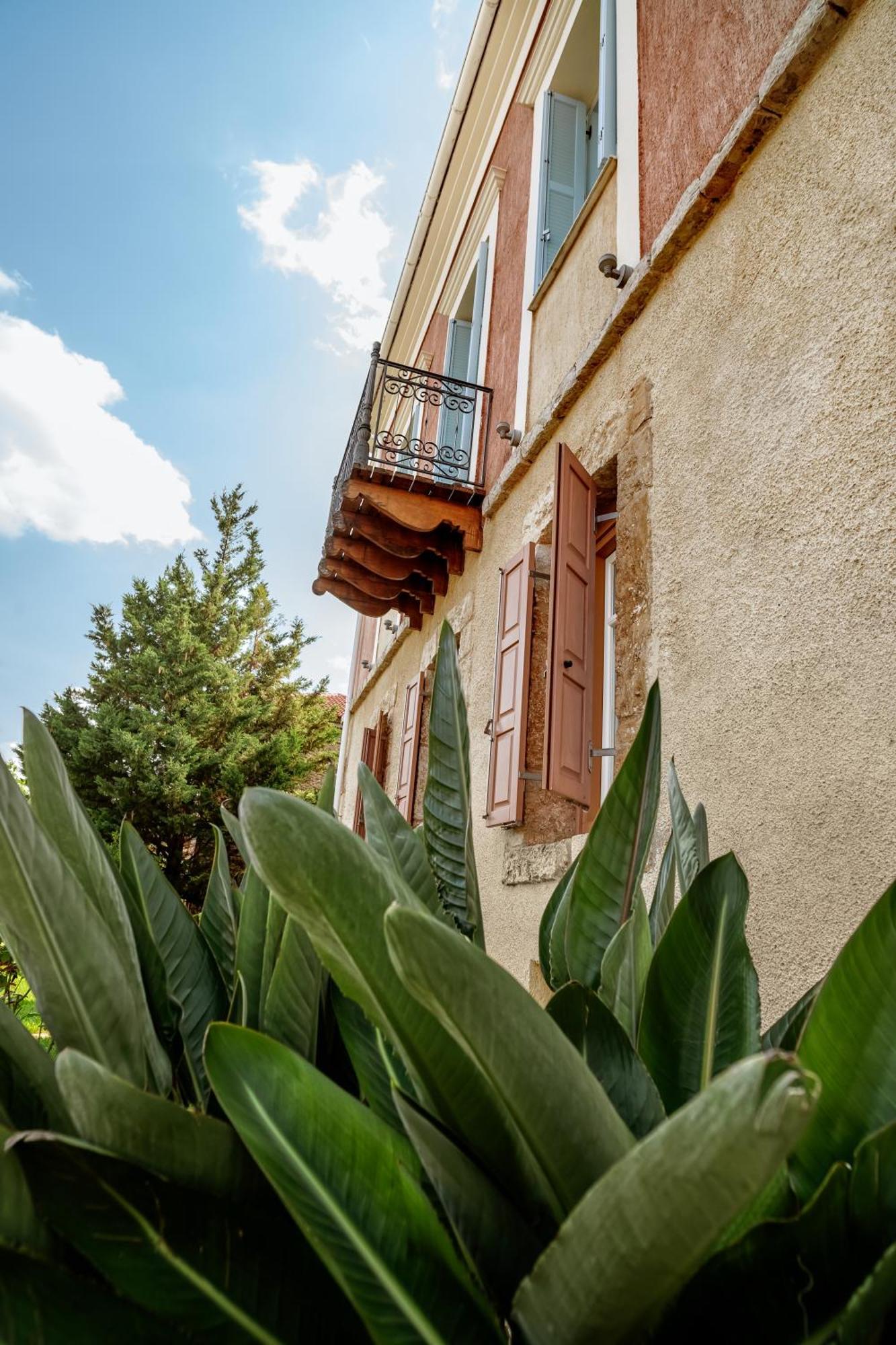 Archontiko Parnassus Dadi Otel Amfikleia Dış mekan fotoğraf