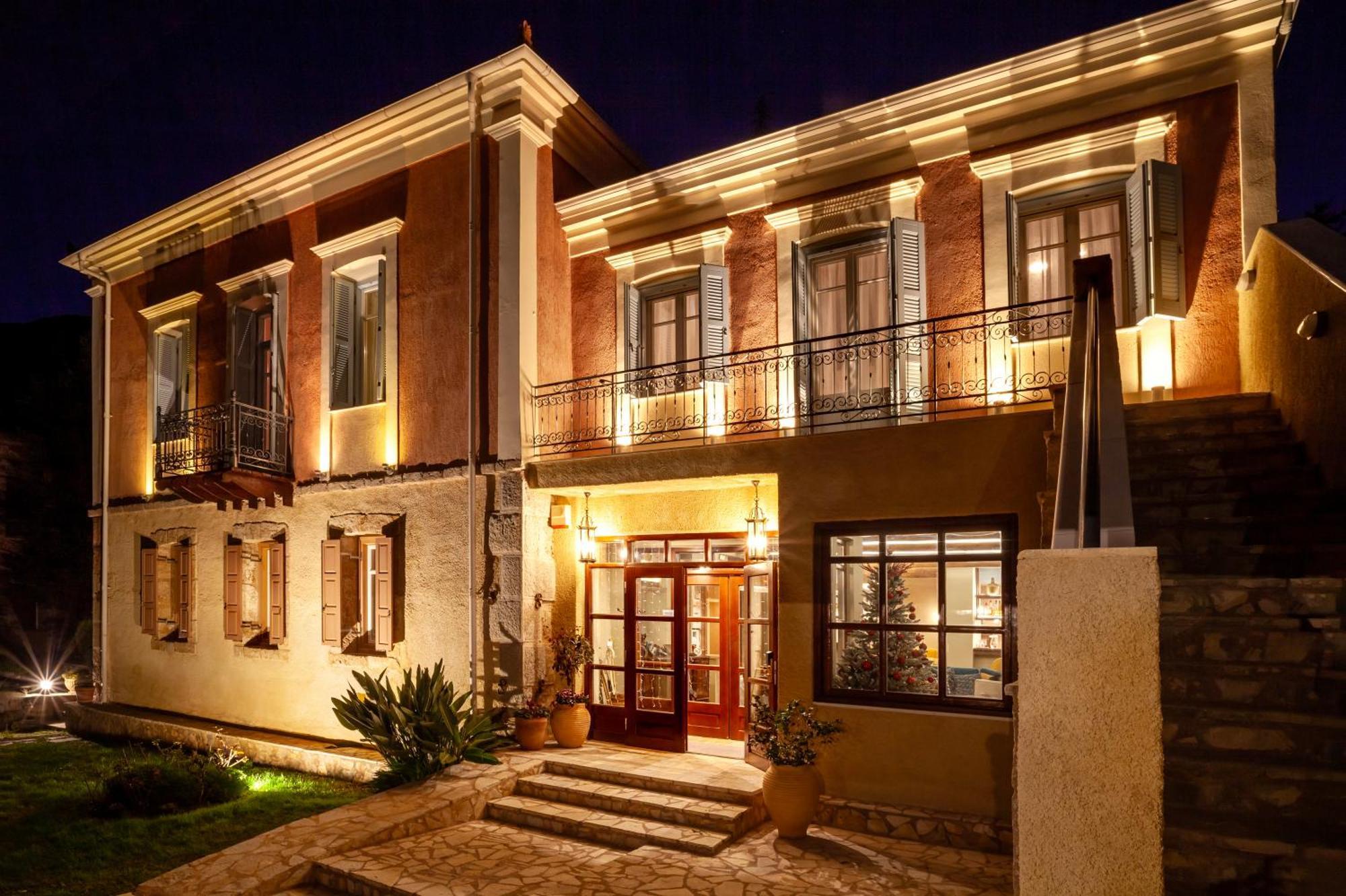 Archontiko Parnassus Dadi Otel Amfikleia Dış mekan fotoğraf