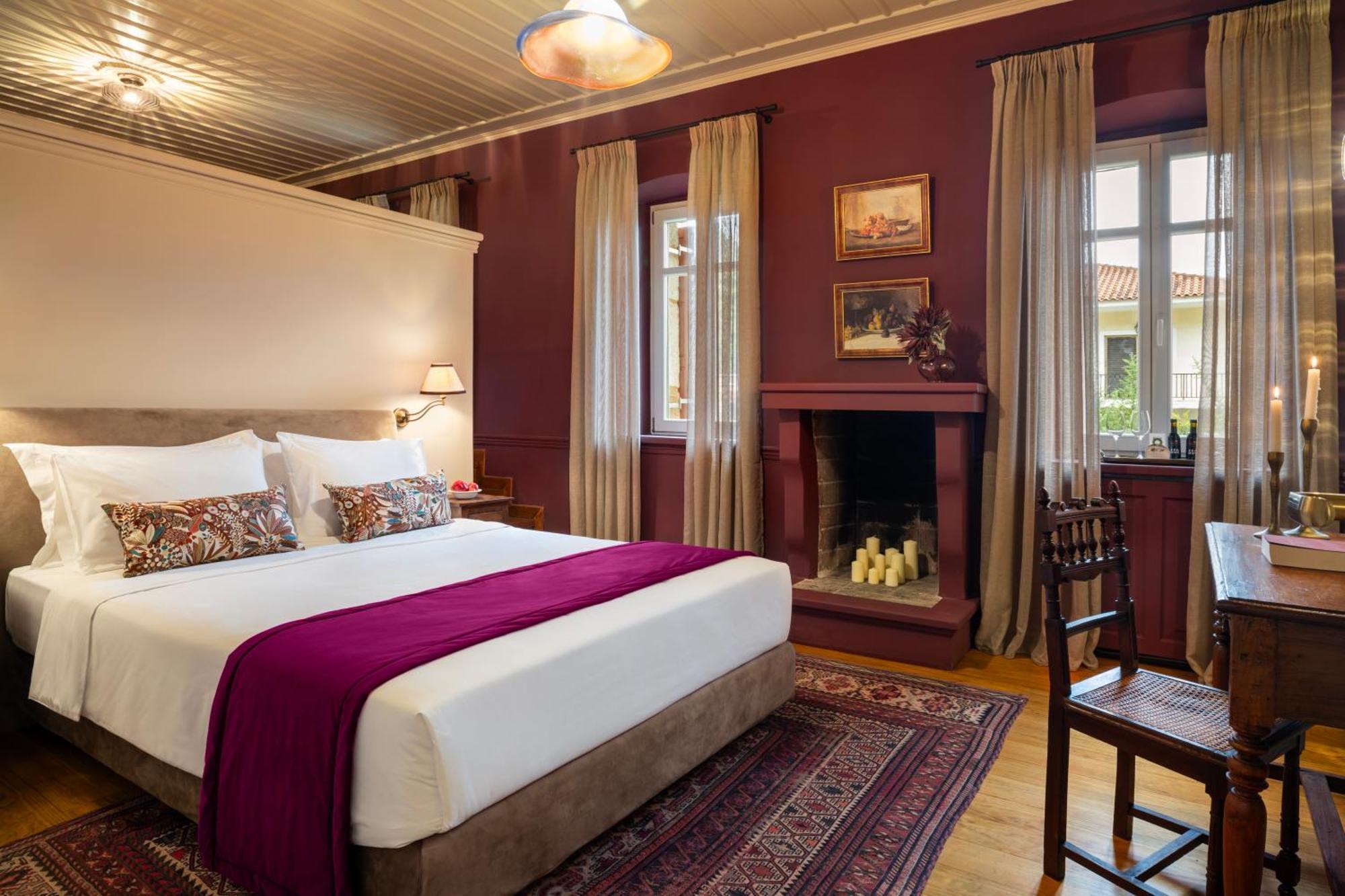 Archontiko Parnassus Dadi Otel Amfikleia Dış mekan fotoğraf