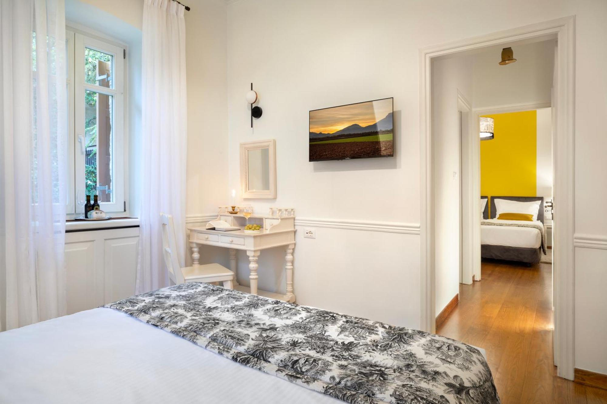 Archontiko Parnassus Dadi Otel Amfikleia Dış mekan fotoğraf