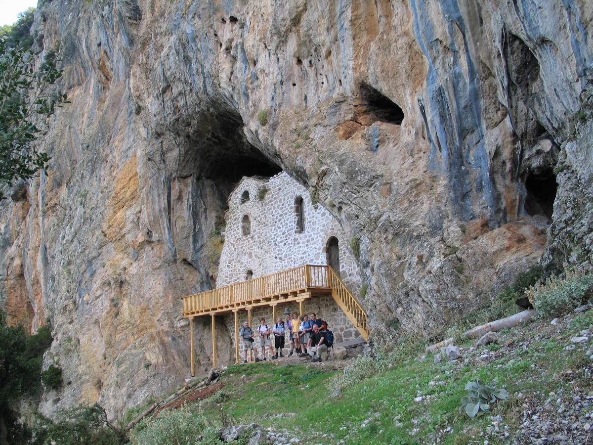 Archontiko Parnassus Dadi Otel Amfikleia Dış mekan fotoğraf